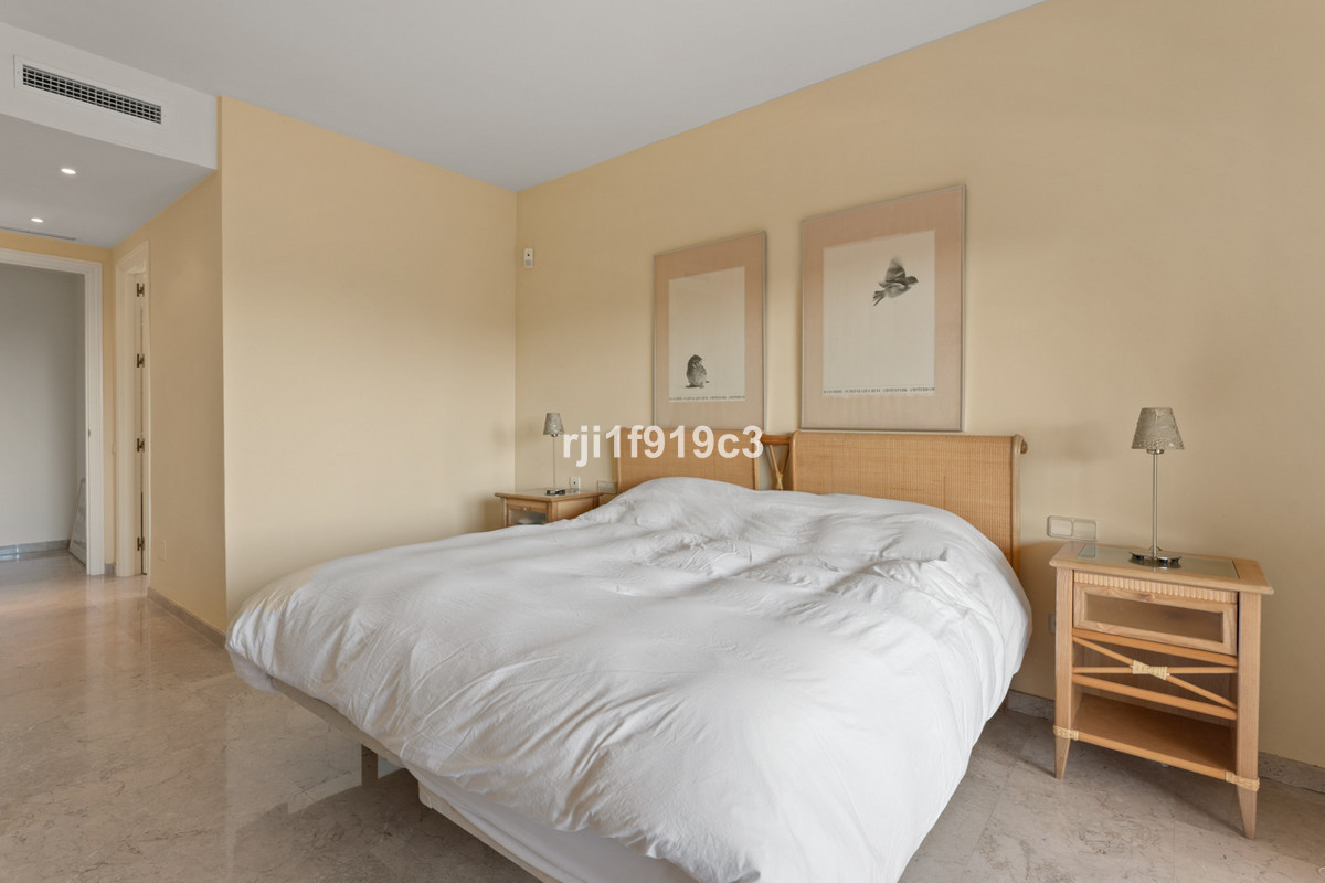 3 Bed Apartment for sale in Elviria Costa Del Sol, Málaga, Spain