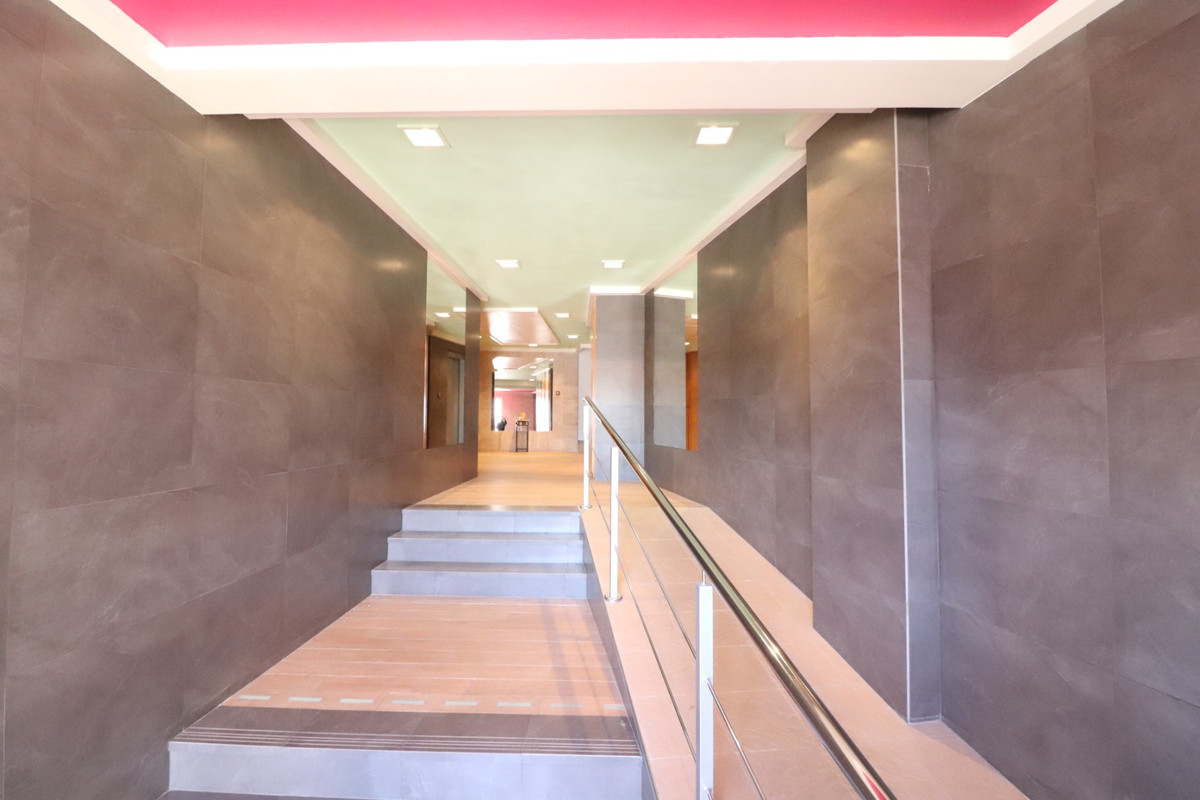 Se vende Apartamento Planta Media de 2 dormitorios en Costa Blanca, Alicante, España