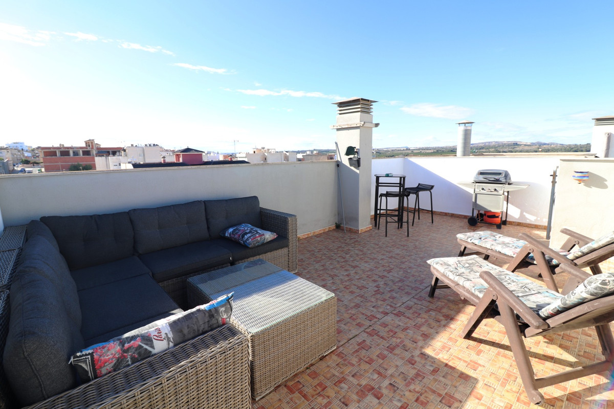 Se vende Apartamento Planta Media de 2 dormitorios en Costa Blanca, Alicante, España