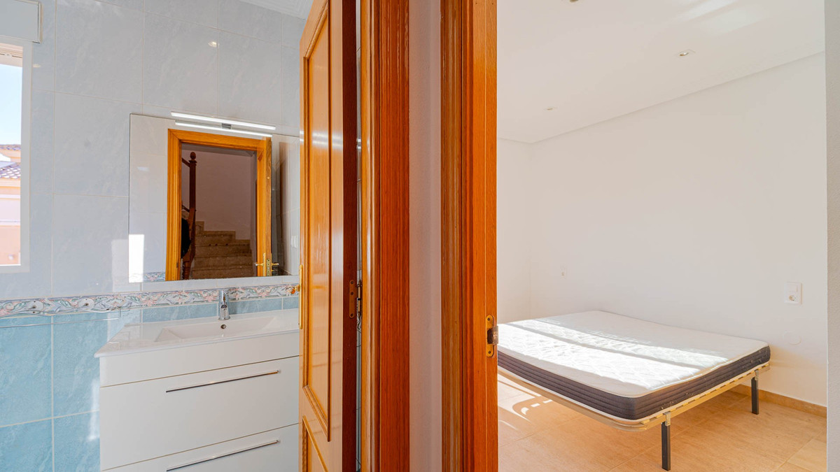 2 Bed Townhouse for sale in Punta Prima Costa Blanca, Alicante, Spain