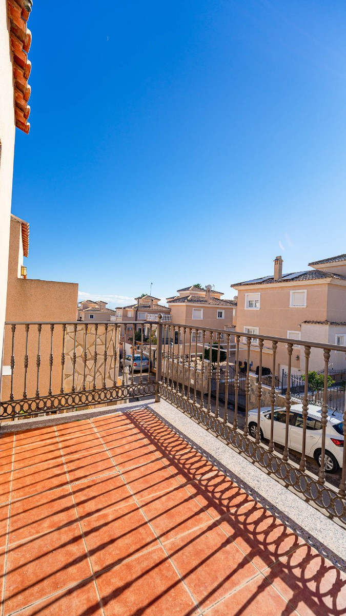 2 Bed Townhouse for sale in Punta Prima Costa Blanca, Alicante, Spain
