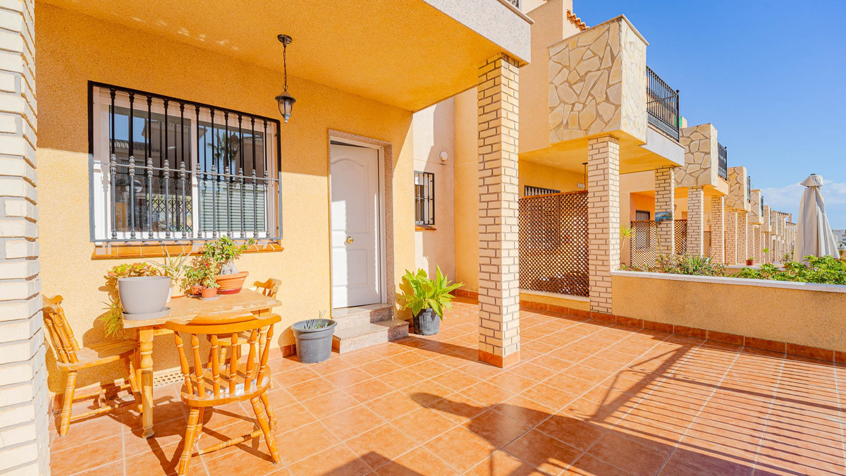 2 Bed Townhouse for sale in Punta Prima Costa Blanca, Alicante, Spain