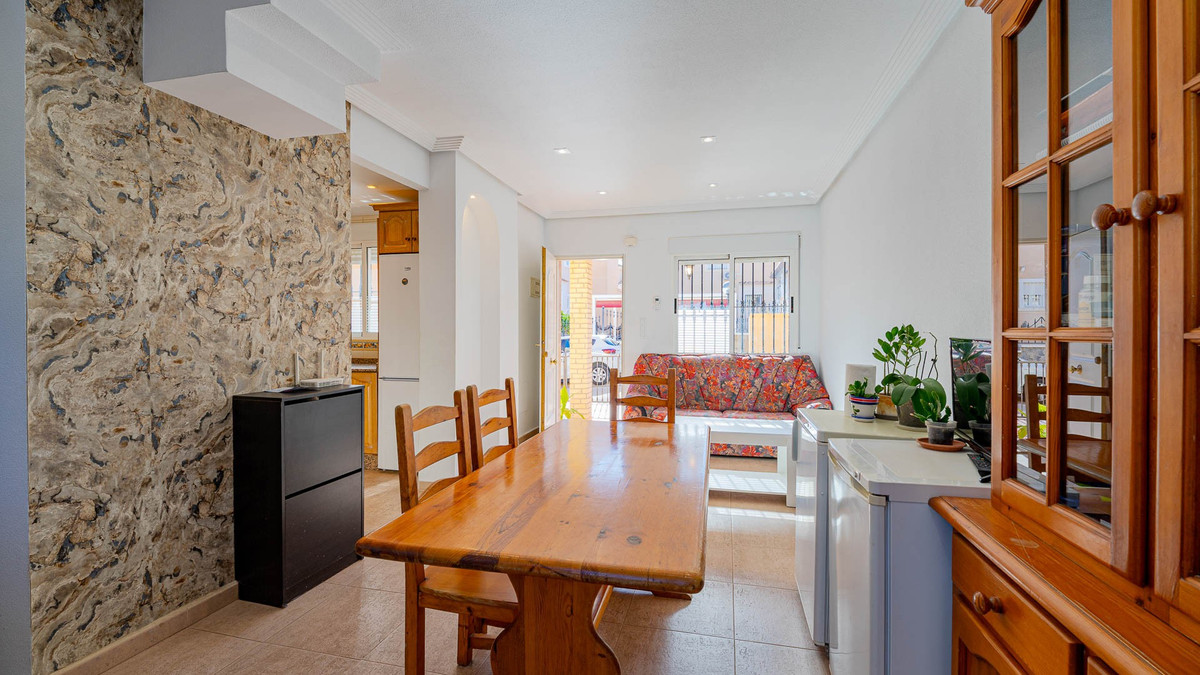 2 Bed Townhouse for sale in Punta Prima Costa Blanca, Alicante, Spain