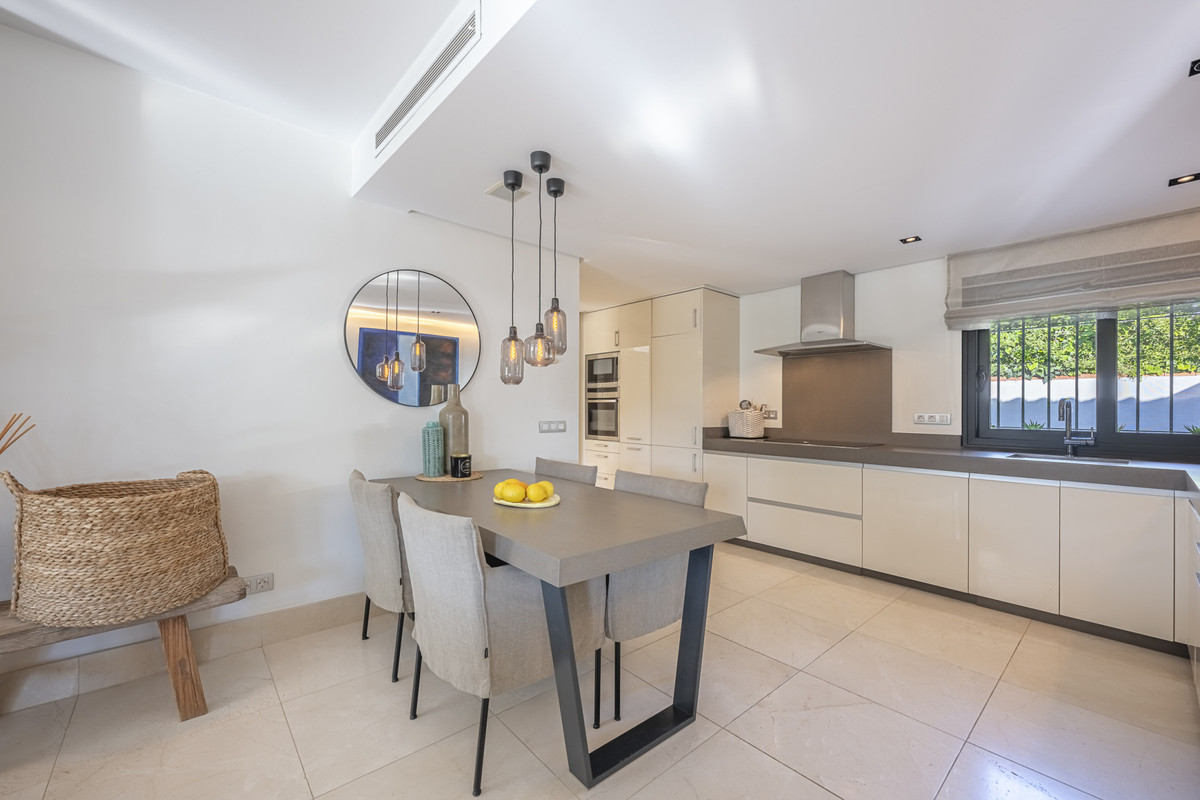 3 Bed Townhouse for sale in Marbesa Costa Del Sol, Málaga, Spain