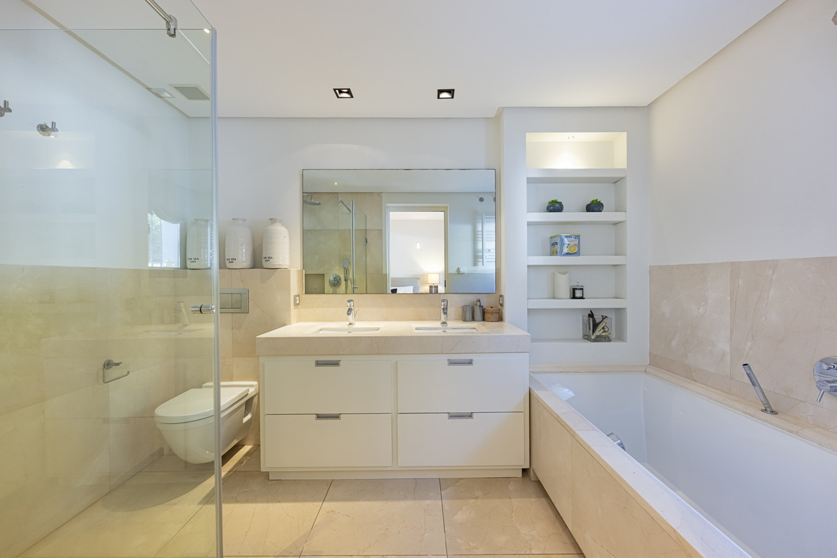 3 Bed Townhouse for sale in Marbesa Costa Del Sol, Málaga, Spain