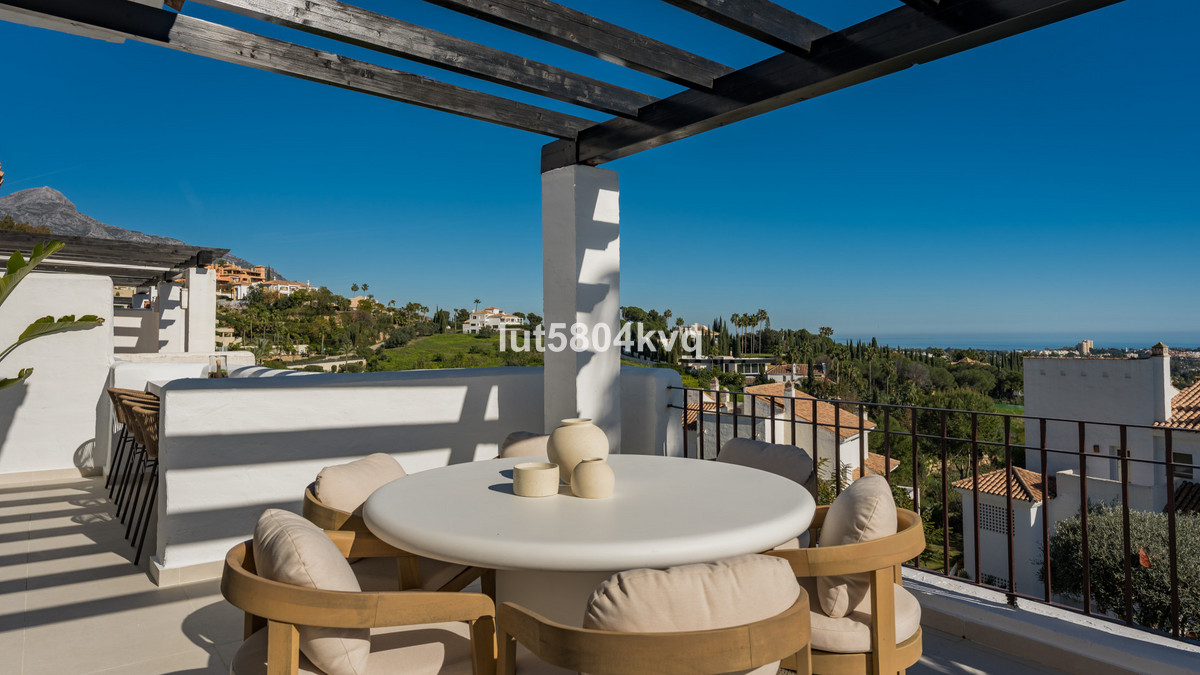 3 Bed Apartment for sale in Nueva Andalucía Costa Del Sol, Málaga, Spain