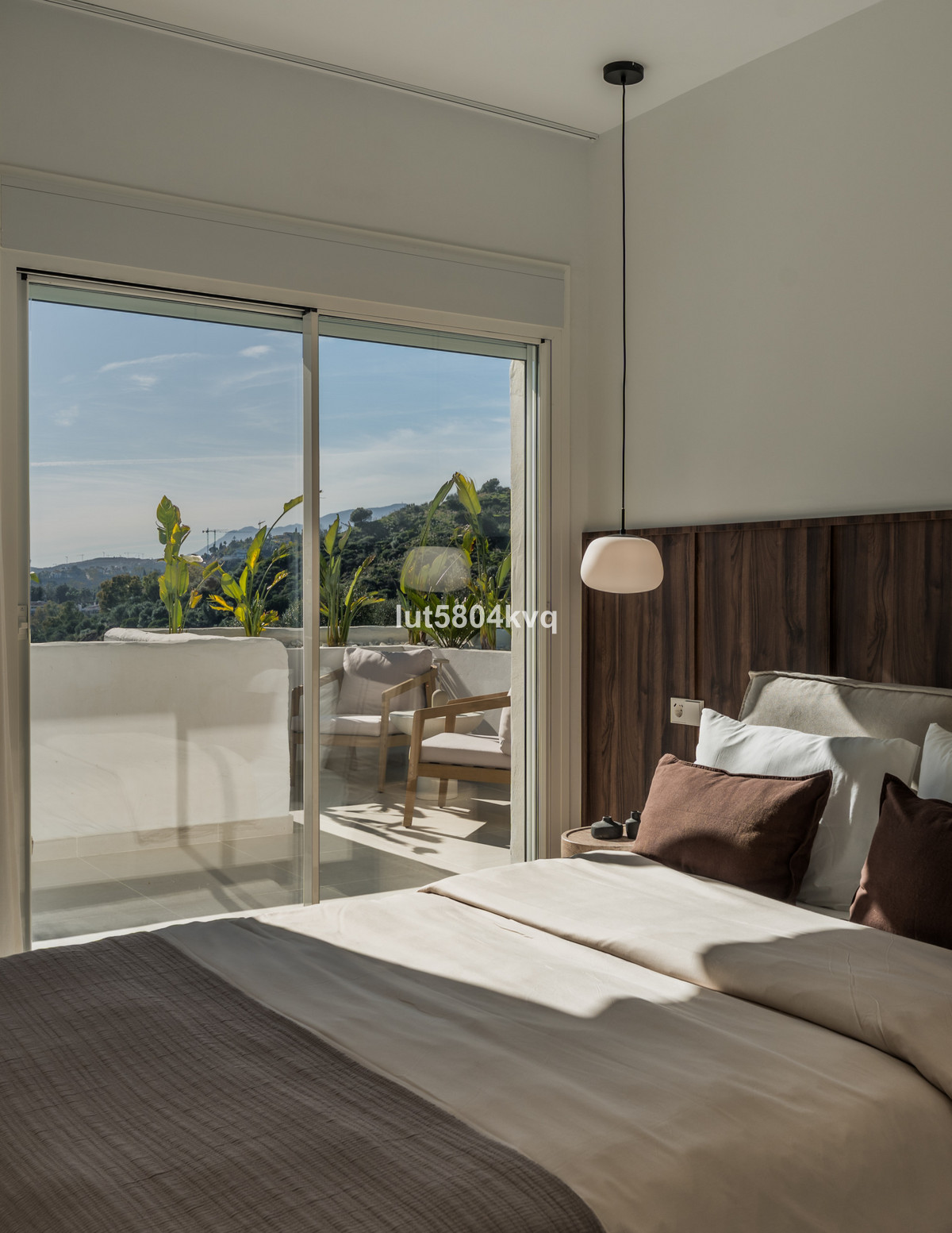 3 Bed Apartment for sale in Nueva Andalucía Costa Del Sol, Málaga, Spain