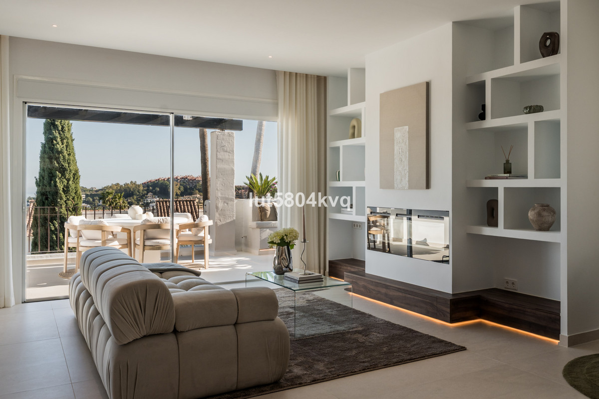3 Bed Apartment for sale in Nueva Andalucía Costa Del Sol, Málaga, Spain