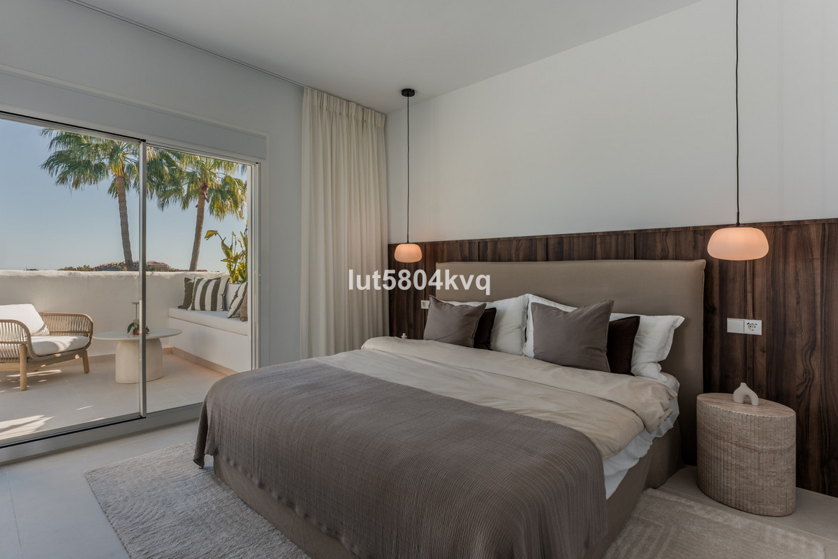 3 Bed Apartment for sale in Nueva Andalucía Costa Del Sol, Málaga, Spain