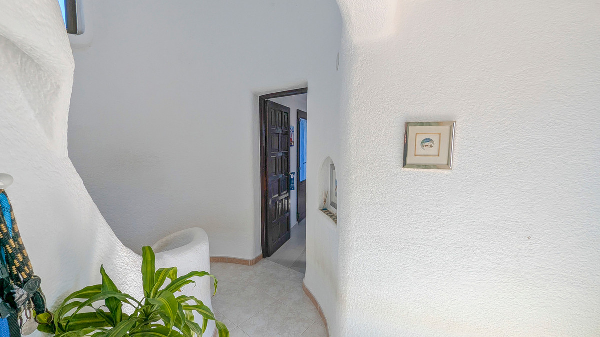 5 Bed Townhouse for sale in Javea Costa Blanca, Alicante, Spain