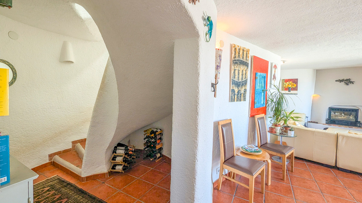 5 Bed Townhouse for sale in Javea Costa Blanca, Alicante, Spain