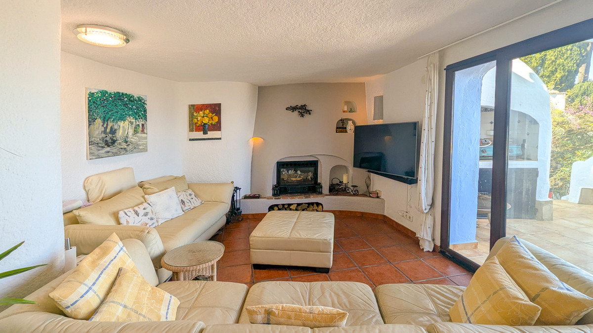 5 Bed Townhouse for sale in Javea Costa Blanca, Alicante, Spain