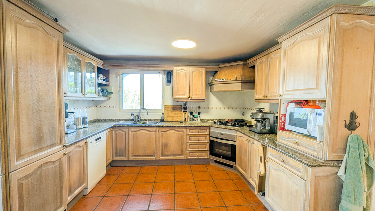 5 Bed Townhouse for sale in Javea Costa Blanca, Alicante, Spain