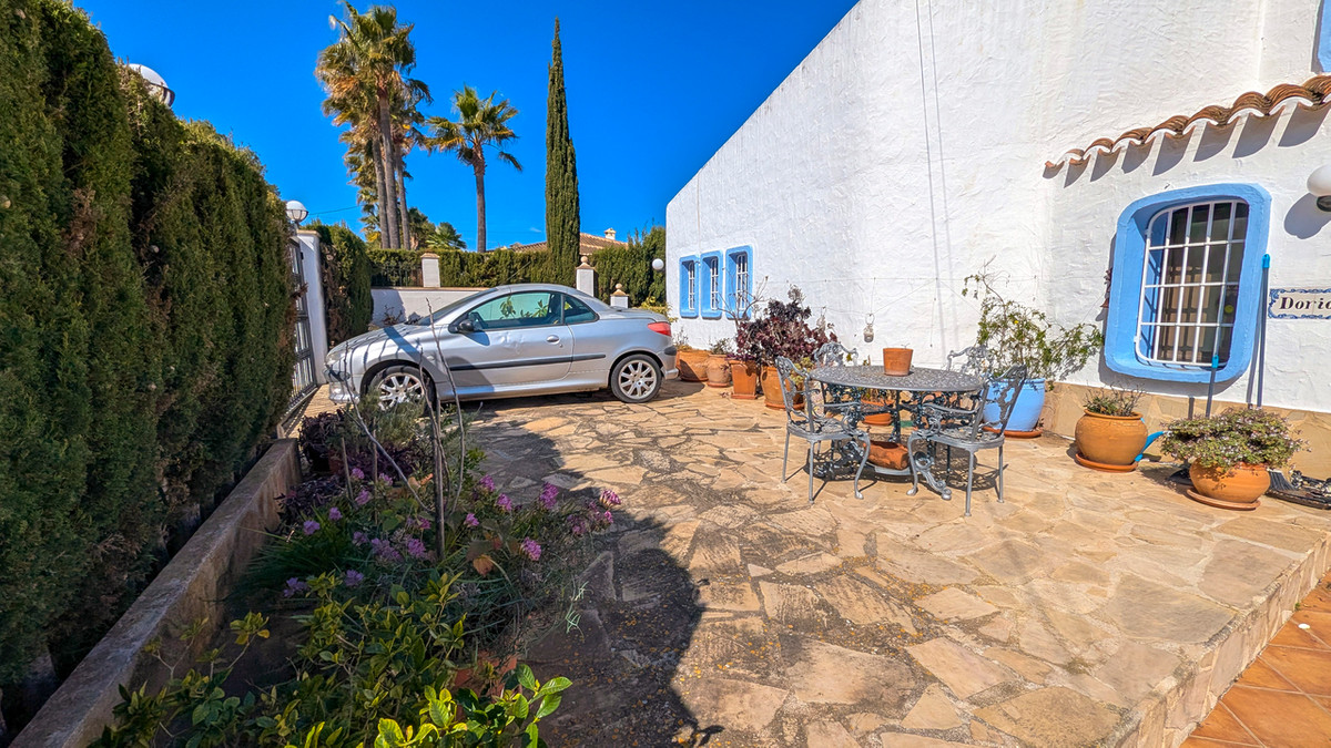 5 Bed Townhouse for sale in Javea Costa Blanca, Alicante, Spain