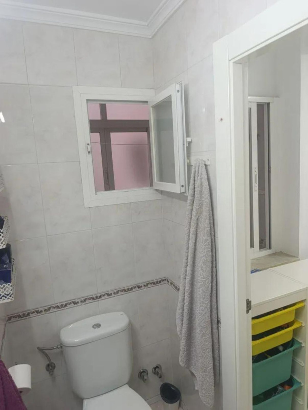 4 Bed Apartment for sale in Marbella Costa Del Sol, Málaga, Spain