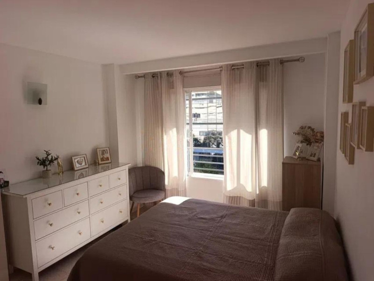 4 Bed Apartment for sale in Marbella Costa Del Sol, Málaga, Spain