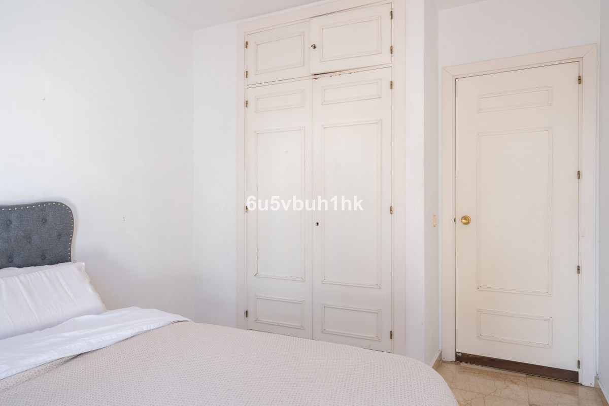 4 Bed Townhouse for sale in Nueva Andalucía Costa Del Sol, Málaga, Spain