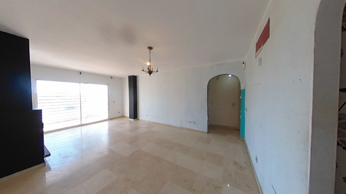 2 Bed Apartment for sale in Bel Air Costa Del Sol, Málaga, Spain