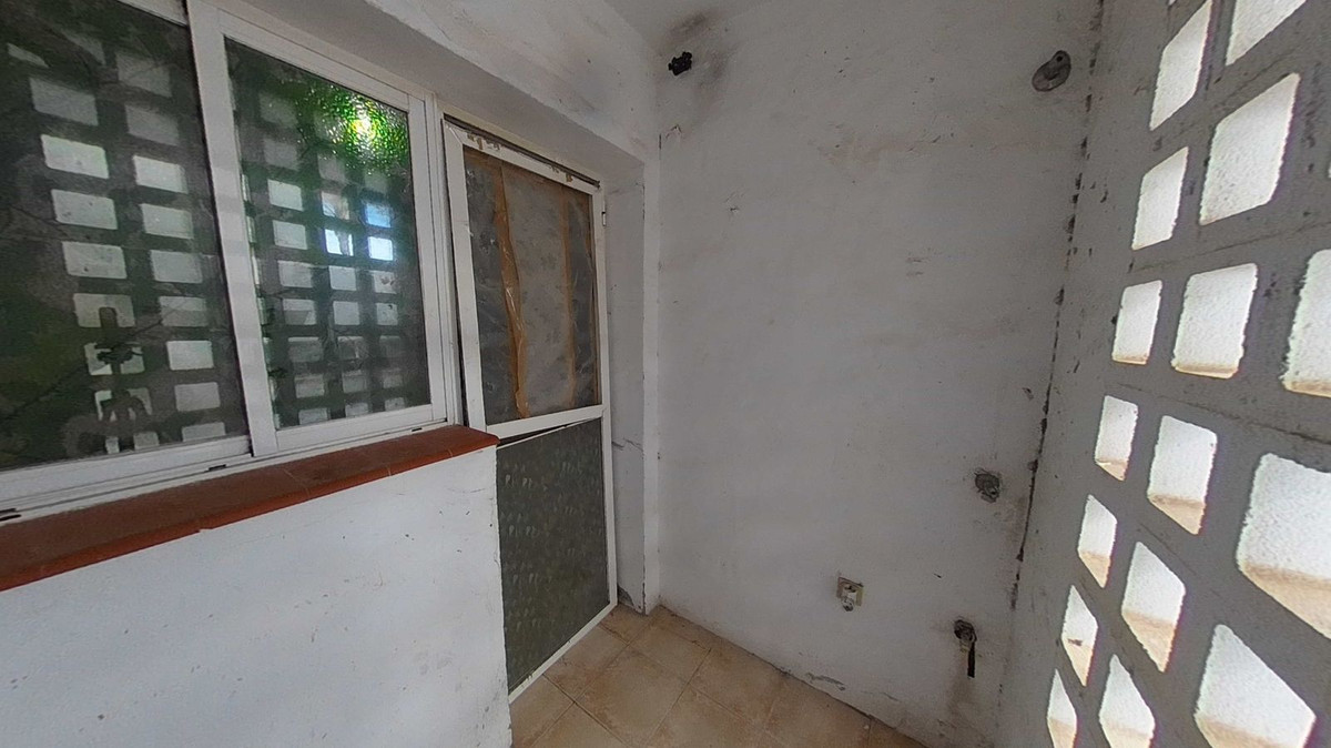 2 Bed Apartment for sale in Bel Air Costa Del Sol, Málaga, Spain