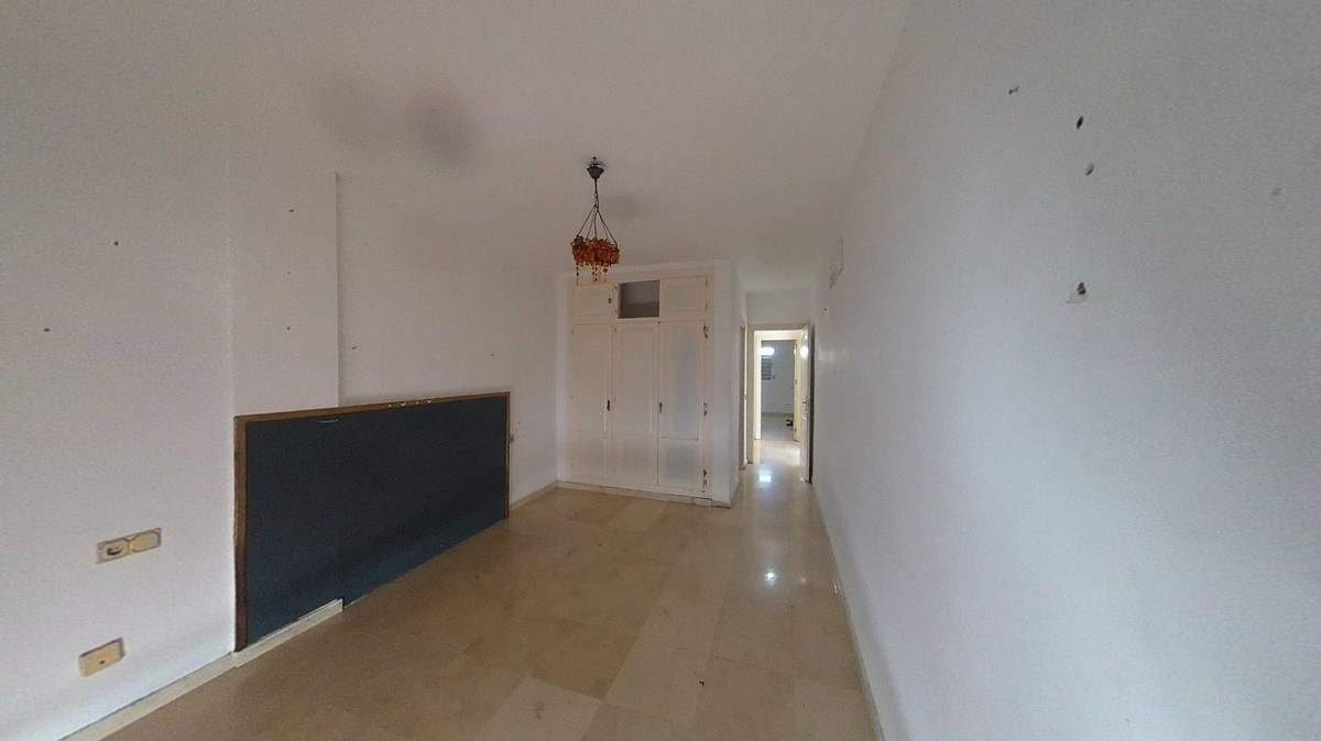 2 Bed Apartment for sale in Bel Air Costa Del Sol, Málaga, Spain