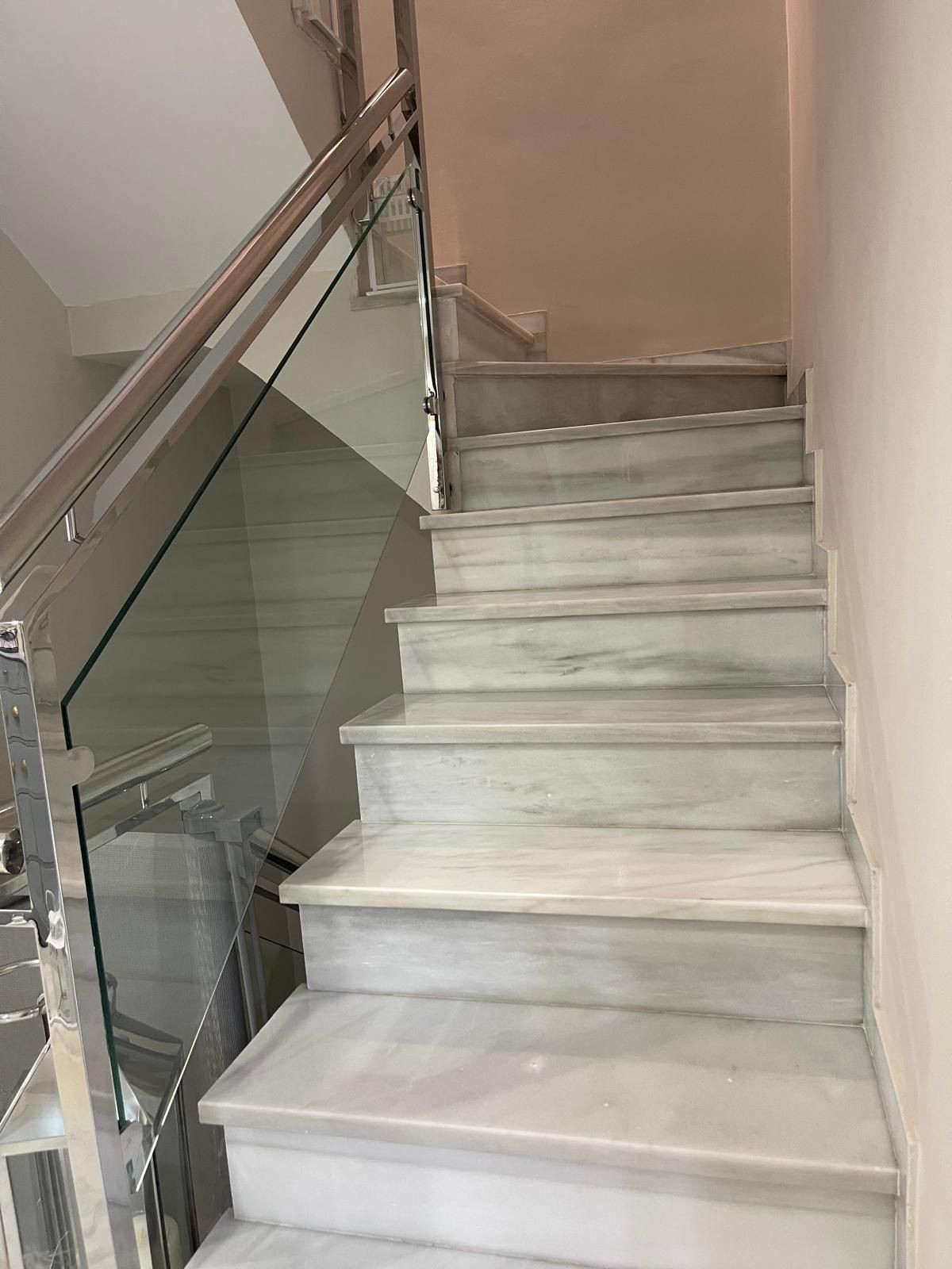 Se vende Pareada de 5 dormitorios en Costa Del Sol, Málaga, España