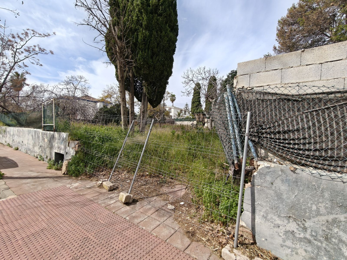 Plots for sale in Arroyo De La Miel Costa Del Sol, Málaga, Spain