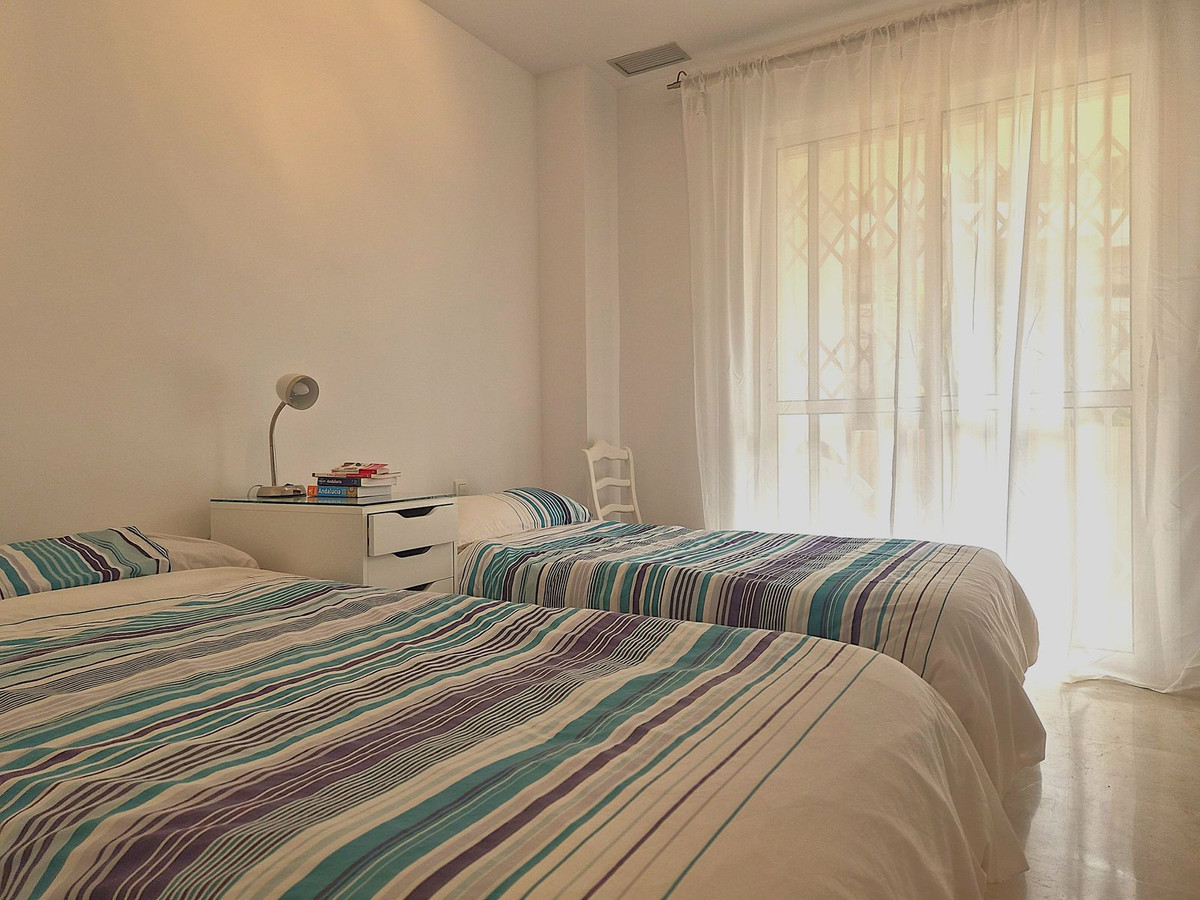 Se vende Apartamento Planta Baja de 2 dormitorios en Costa Del Sol, Málaga, España