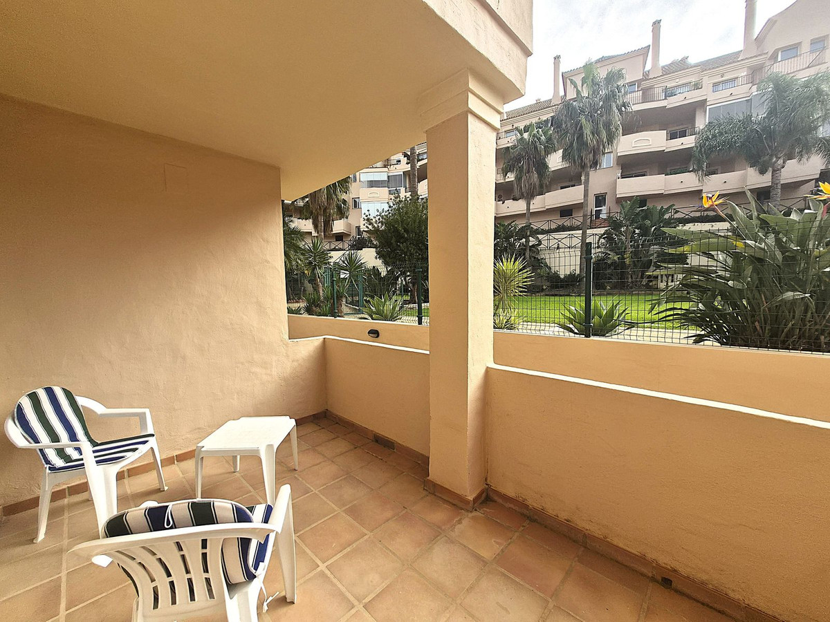 Se vende Apartamento Planta Baja de 2 dormitorios en Costa Del Sol, Málaga, España