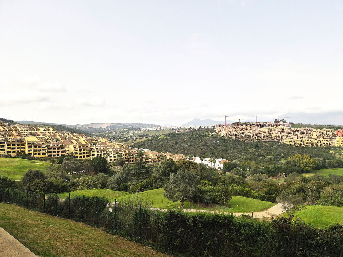 Se vende Apartamento Planta Baja de 2 dormitorios en Costa Del Sol, Málaga, España