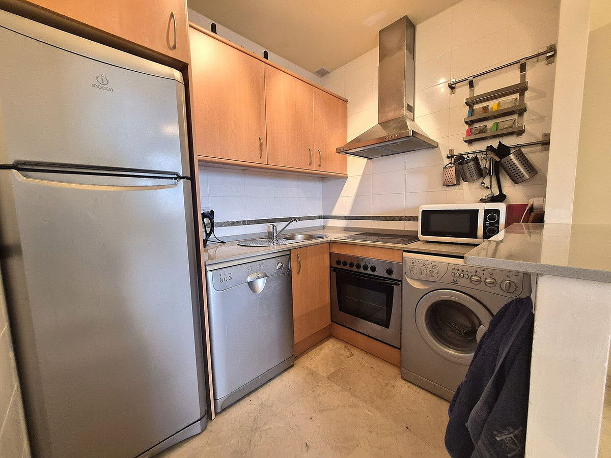 Se vende Apartamento Planta Baja de 2 dormitorios en Costa Del Sol, Málaga, España
