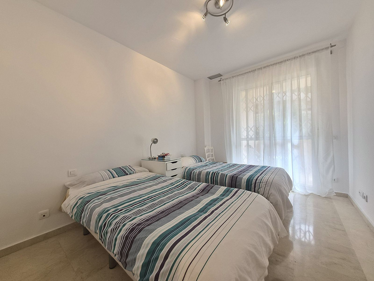 Se vende Apartamento Planta Baja de 2 dormitorios en Costa Del Sol, Málaga, España
