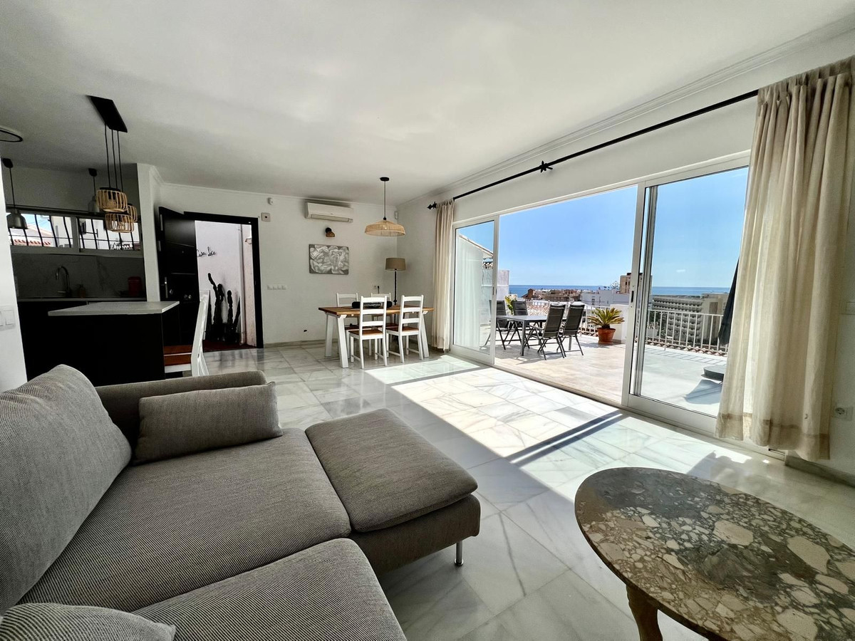 4 Bed Townhouse for sale in Torreblanca Costa Del Sol, Málaga, Spain