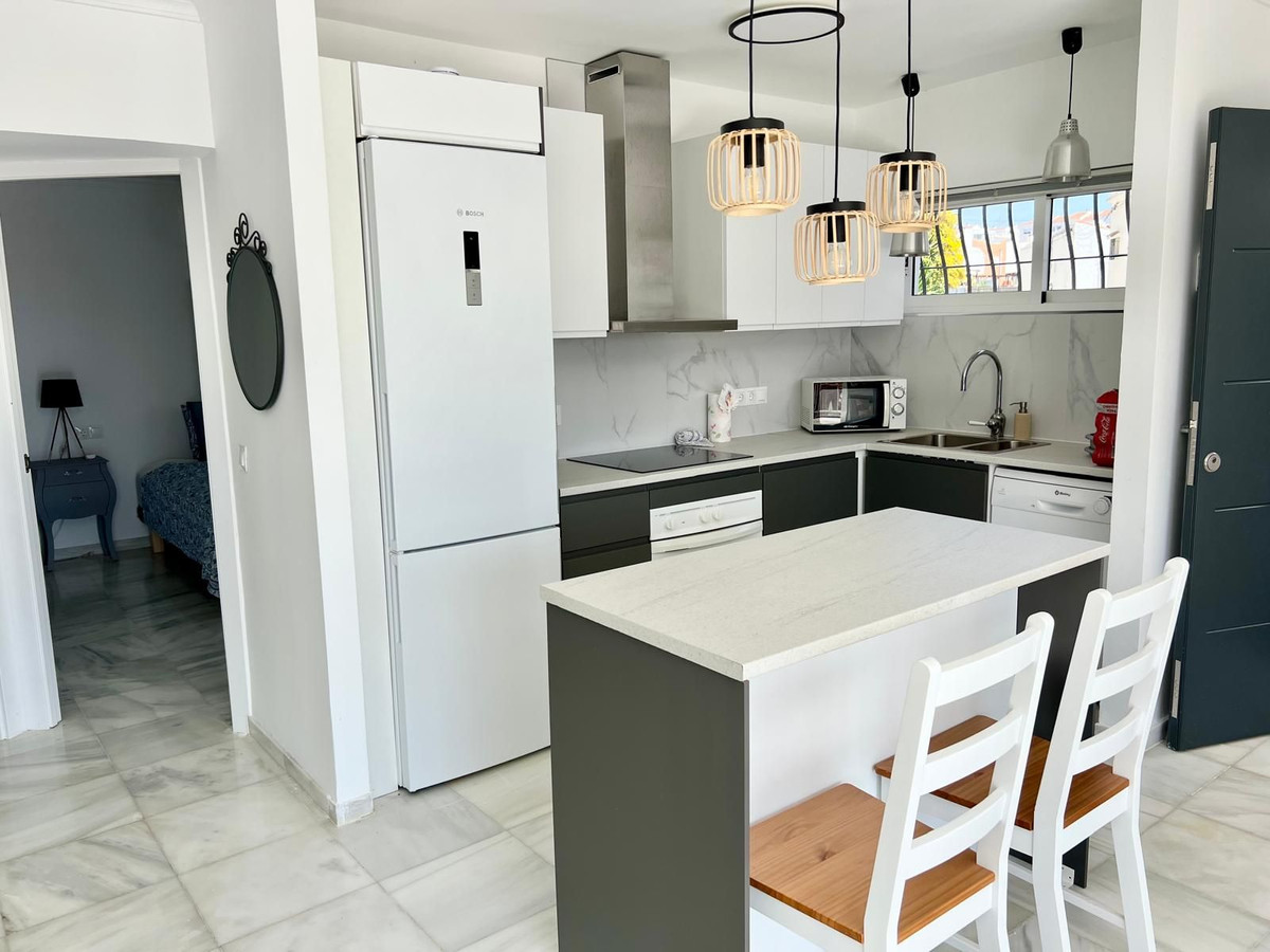 4 Bed Townhouse for sale in Torreblanca Costa Del Sol, Málaga, Spain