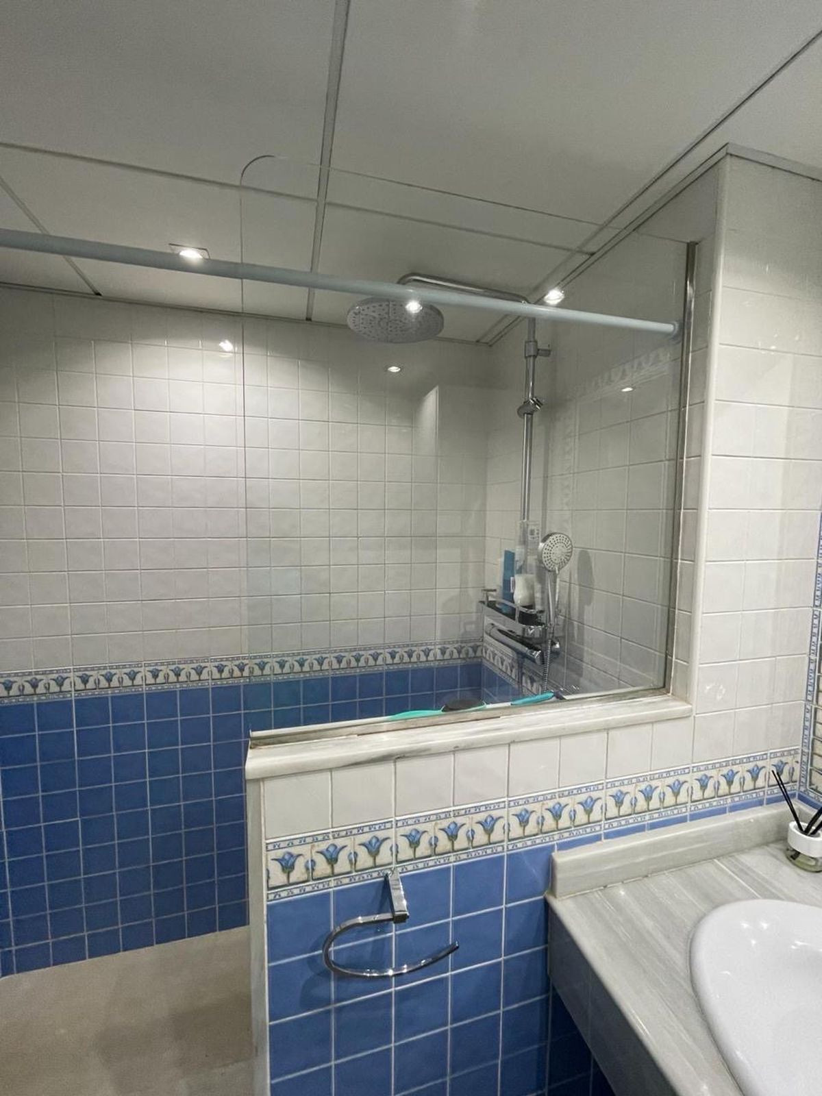 3 Bed Apartment for sale in San Pedro De Alcántara Costa Del Sol, Málaga, Spain