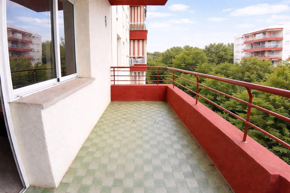 Se vende Apartamento Planta Media de 4 dormitorios en Costa Del Sol, Málaga, España