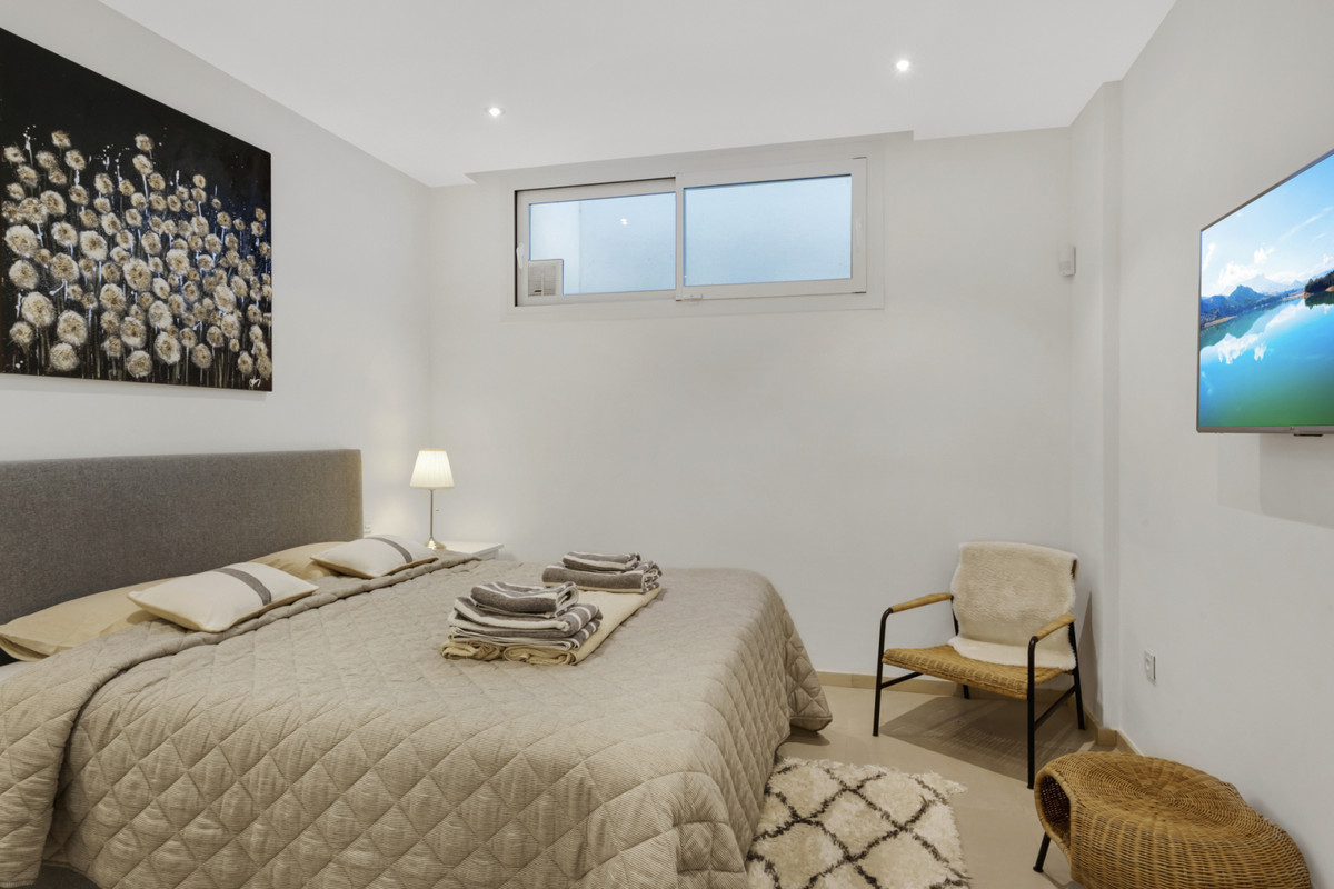 4 Bed Townhouse for sale in La Quinta Costa Del Sol, Málaga, Spain