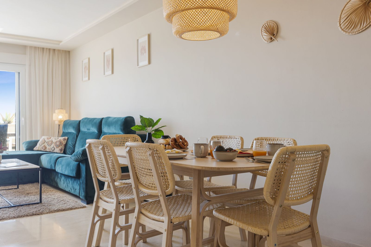 2 Bed Apartment for sale in Estepona Costa Del Sol, Málaga, Spain