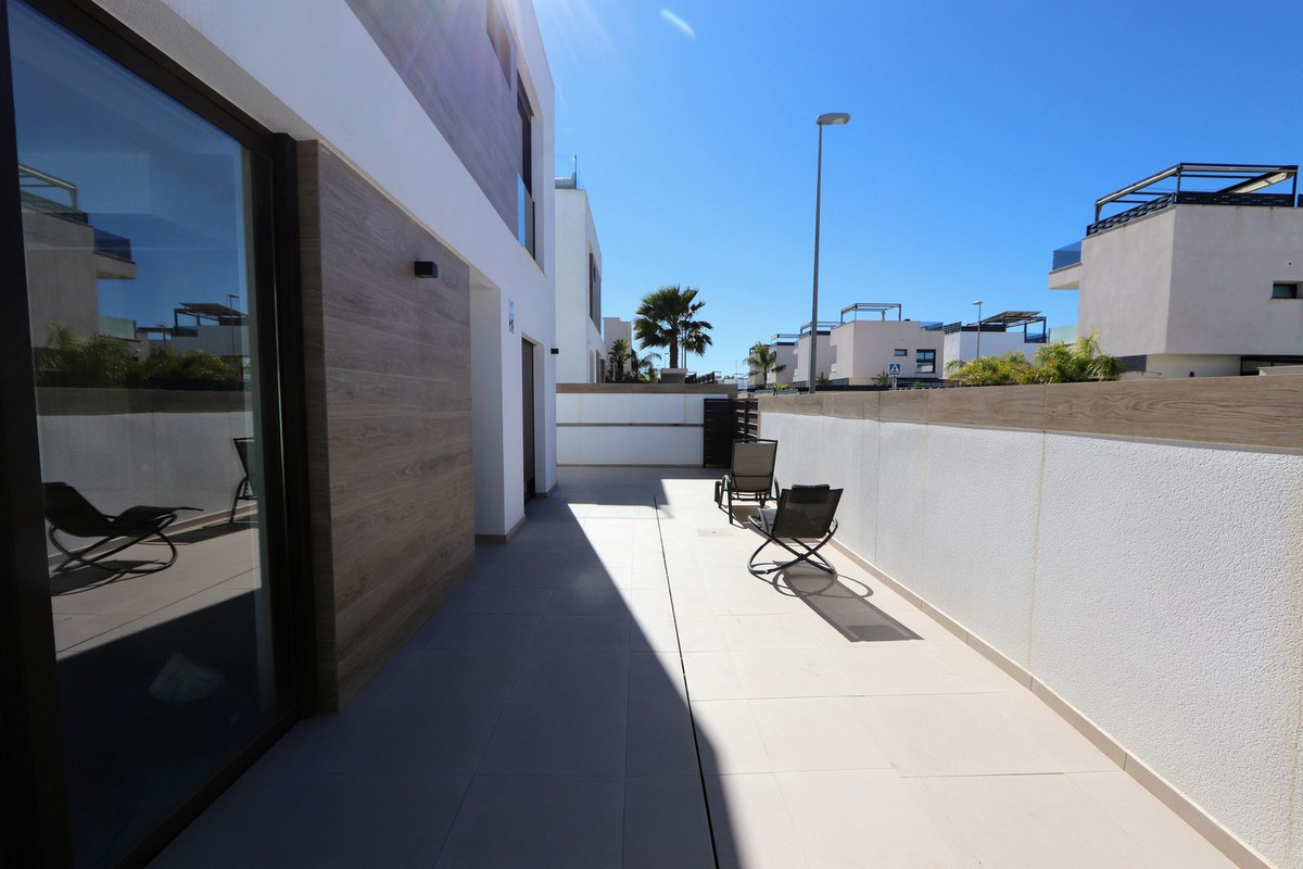 3 Bed Townhouse for sale in Benijofar Costa Blanca, Alicante, Spain