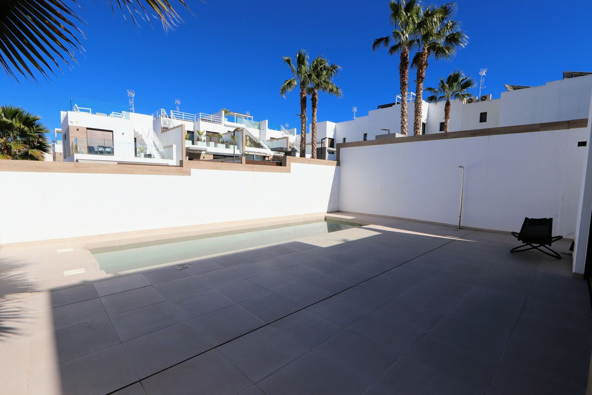 3 Bed Townhouse for sale in Benijofar Costa Blanca, Alicante, Spain