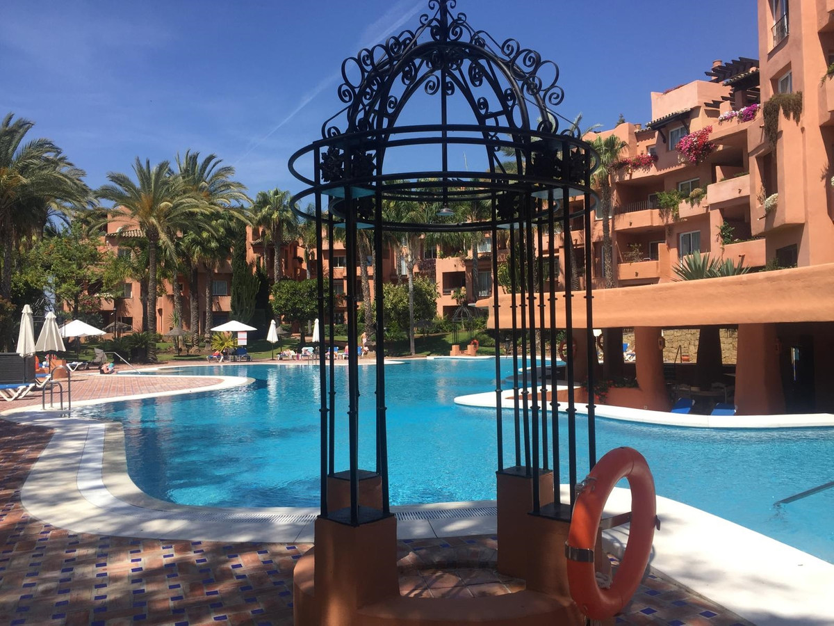 Se vende Apartamento en Planta Última de 3 dormitorios en Costa Del Sol, Málaga, España