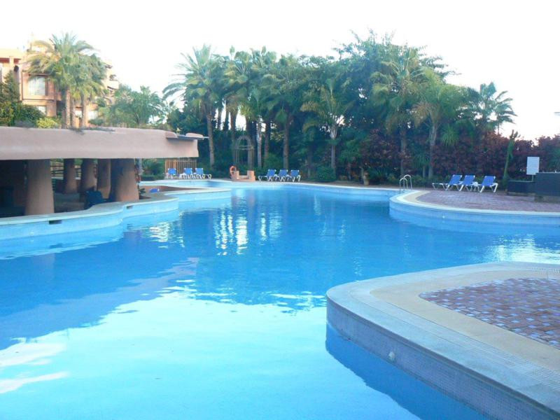 Se vende Apartamento en Planta Última de 3 dormitorios en Costa Del Sol, Málaga, España