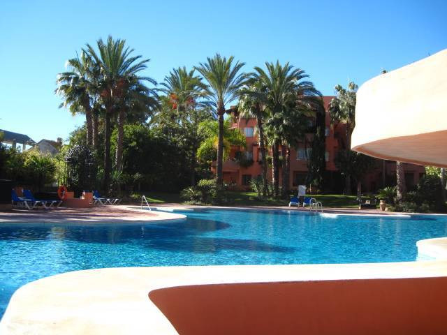 Se vende Apartamento en Planta Última de 3 dormitorios en Costa Del Sol, Málaga, España