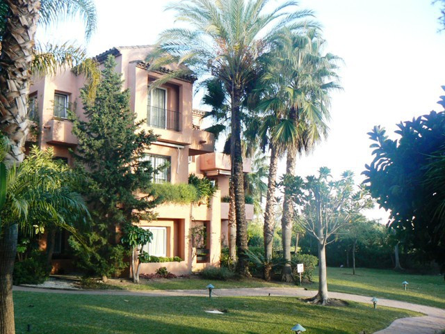 Se vende Apartamento en Planta Última de 3 dormitorios en Costa Del Sol, Málaga, España