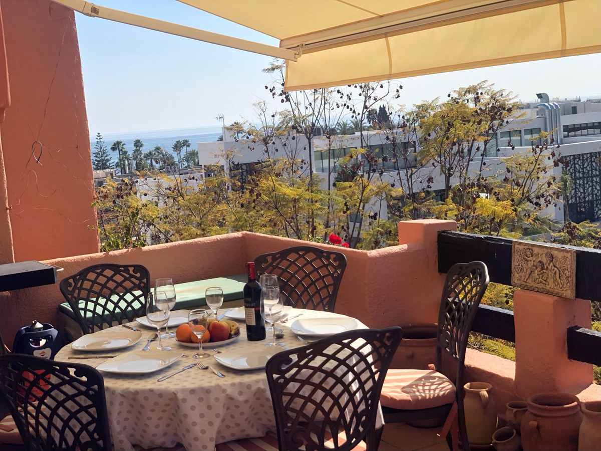 Se vende Apartamento en Planta Última de 3 dormitorios en Costa Del Sol, Málaga, España