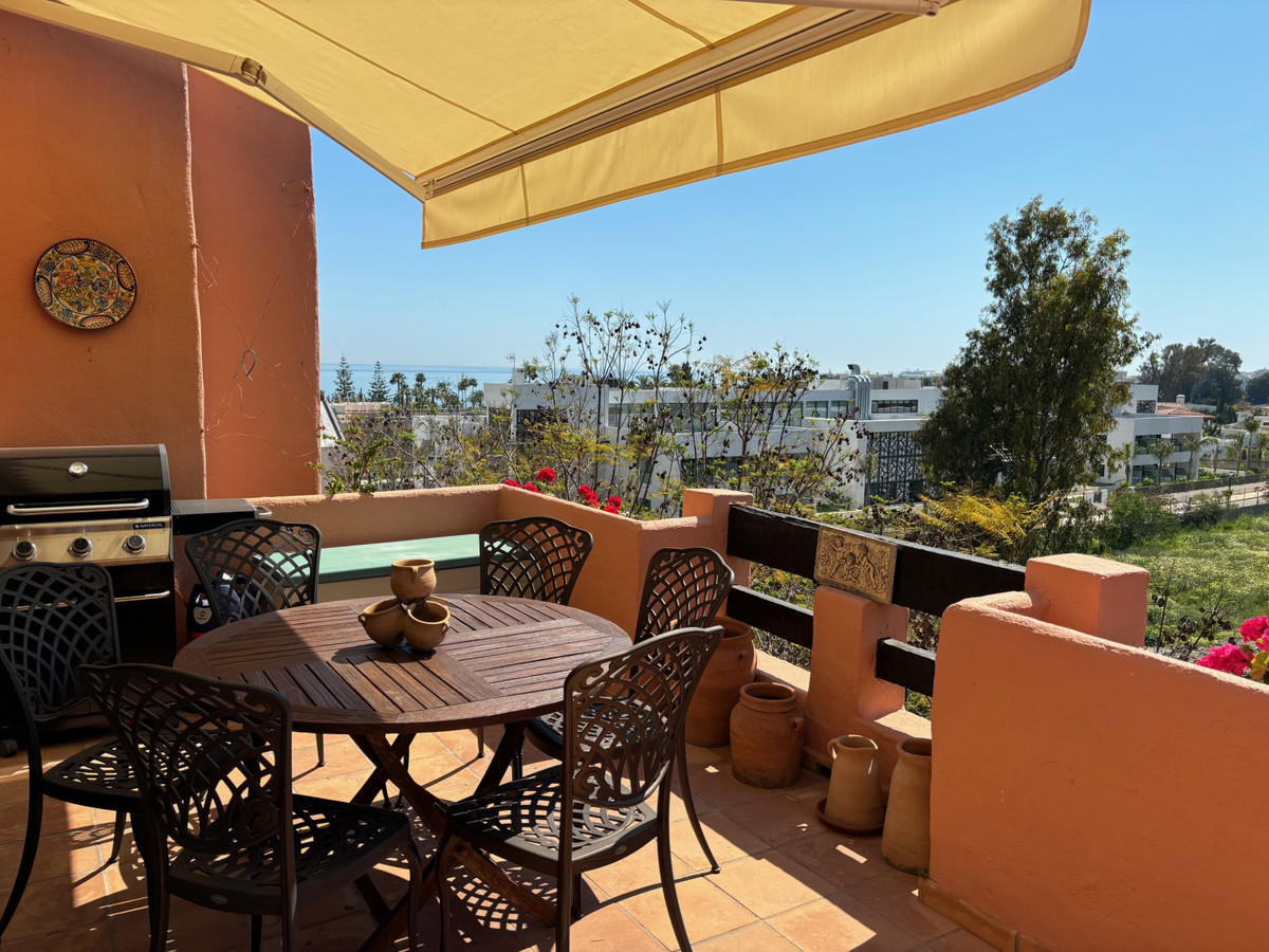 Se vende Apartamento en Planta Última de 3 dormitorios en Costa Del Sol, Málaga, España