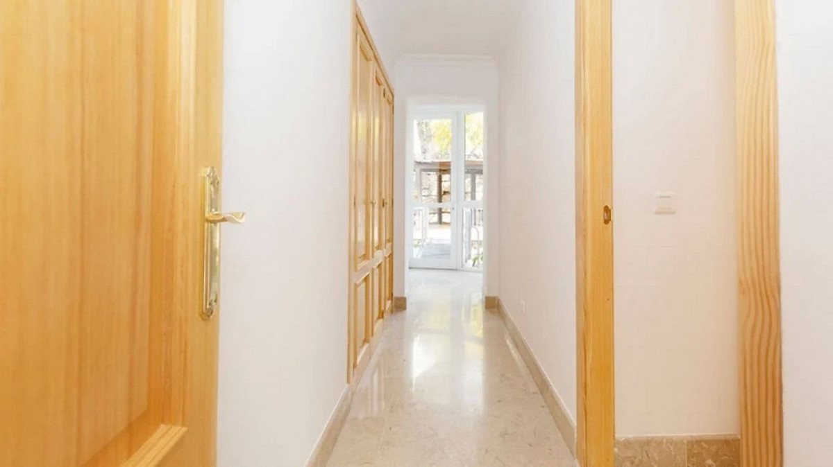 5 Bed Townhouse for sale in Los Almendros Costa Del Sol, Málaga, Spain