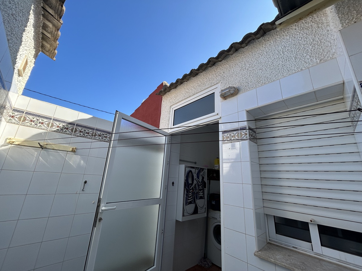 4 Bed Townhouse for sale in Torre De La Horadada Costa Blanca, Alicante, Spain