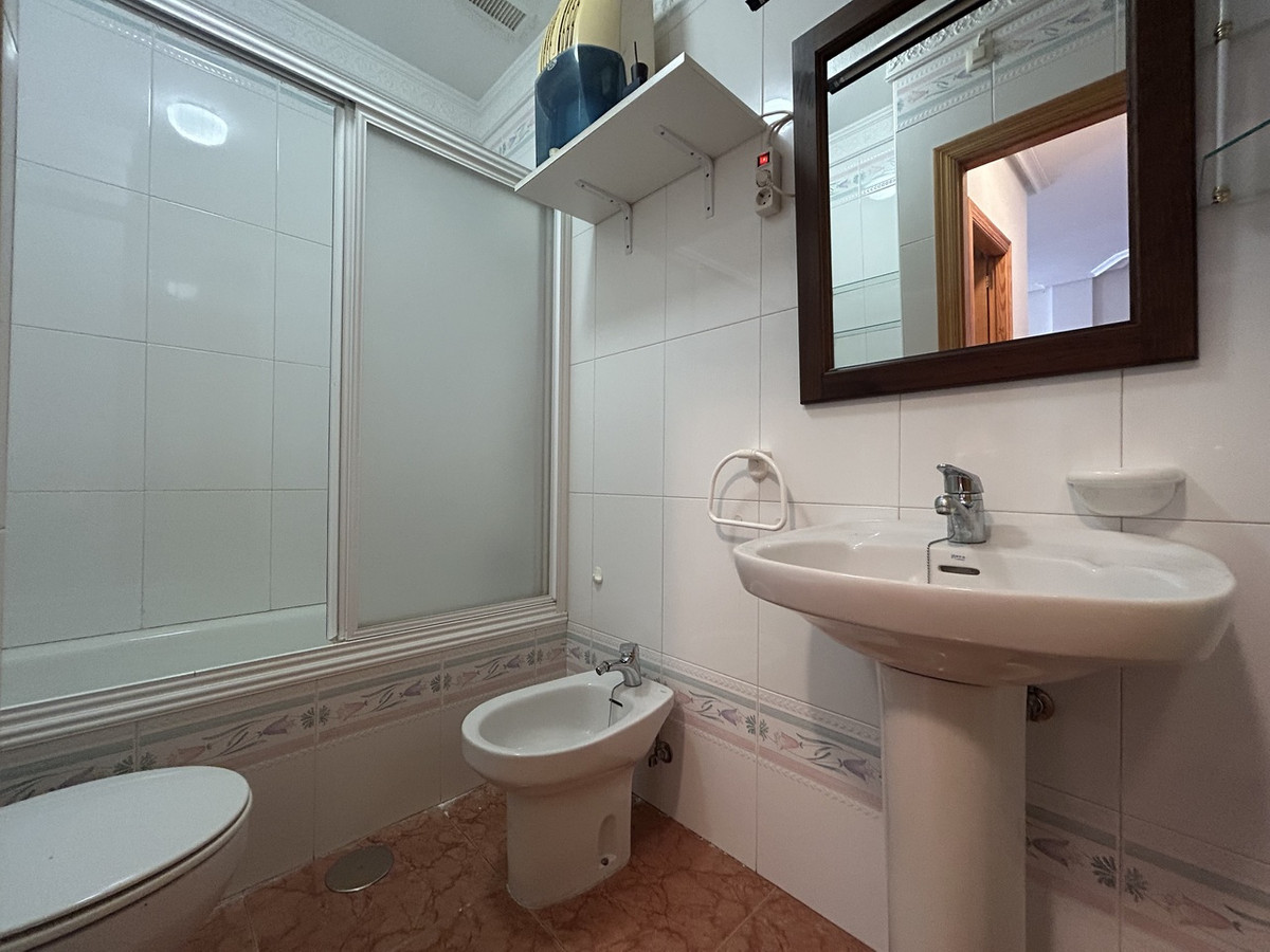 4 Bed Townhouse for sale in Torre De La Horadada Costa Blanca, Alicante, Spain