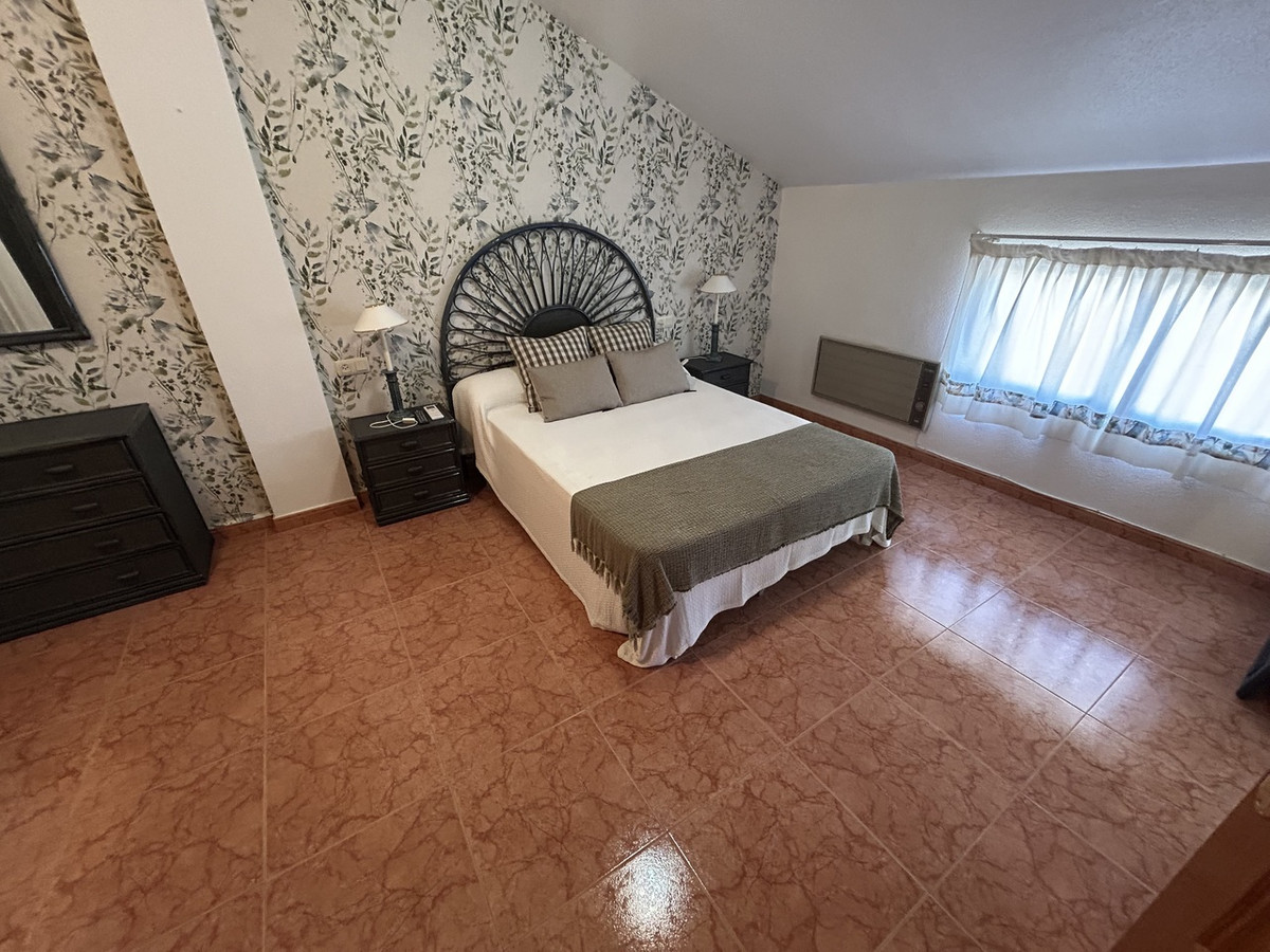 4 Bed Townhouse for sale in Torre De La Horadada Costa Blanca, Alicante, Spain