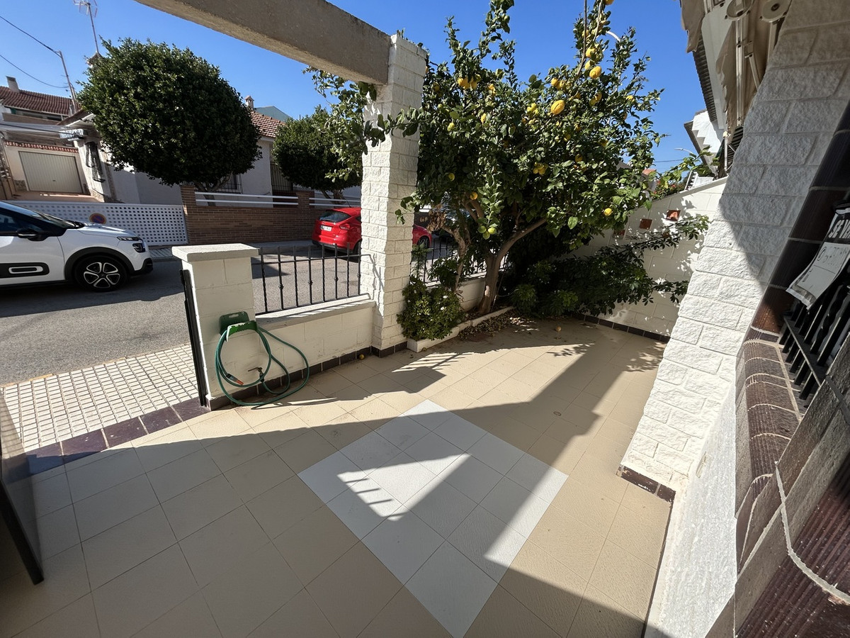 4 Bed Townhouse for sale in Torre De La Horadada Costa Blanca, Alicante, Spain